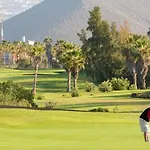 On The Golf Course By The Διαμέρισμα