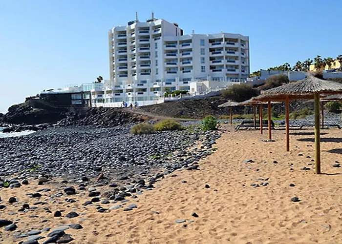 公寓 On The Golf Course By The *